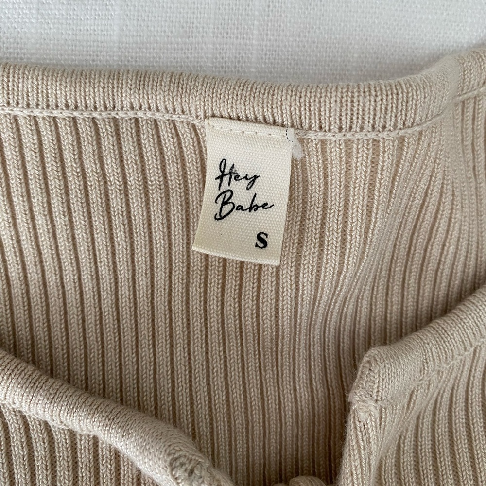 Tan open tie sweater top - Picture 3 of 3